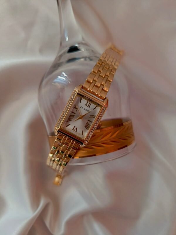 CARTIER Gold Watch